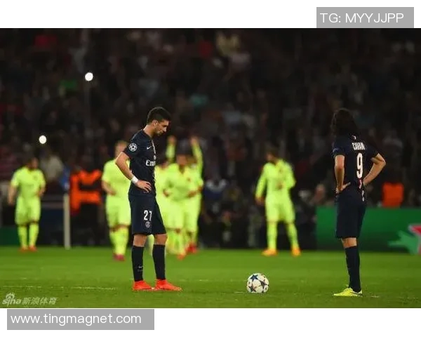 2017年巴黎圣日耳曼逆转巴萨的经典之战回顾与分析