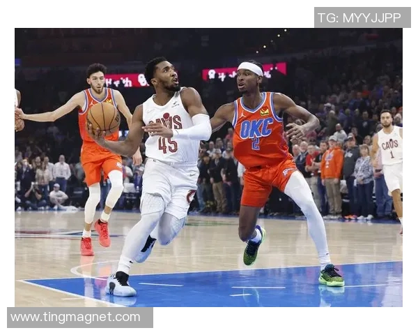 NBA骑士与雷霆精彩对决直播全程回顾及赛后分析